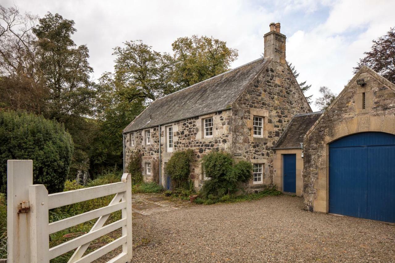 The Allan Ramsay Hotel Carlops Exterior photo